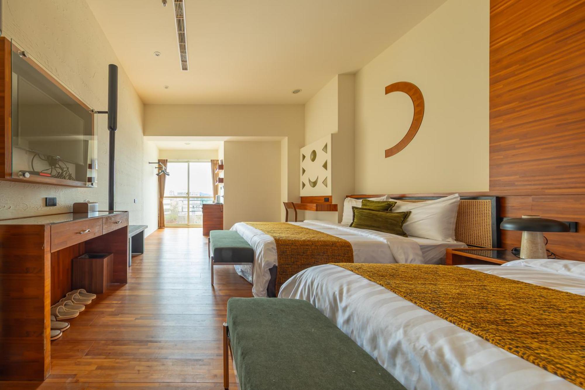 Sun Moon Lake Itathao Vacation Inn With Elevator Yuchi Exterior foto