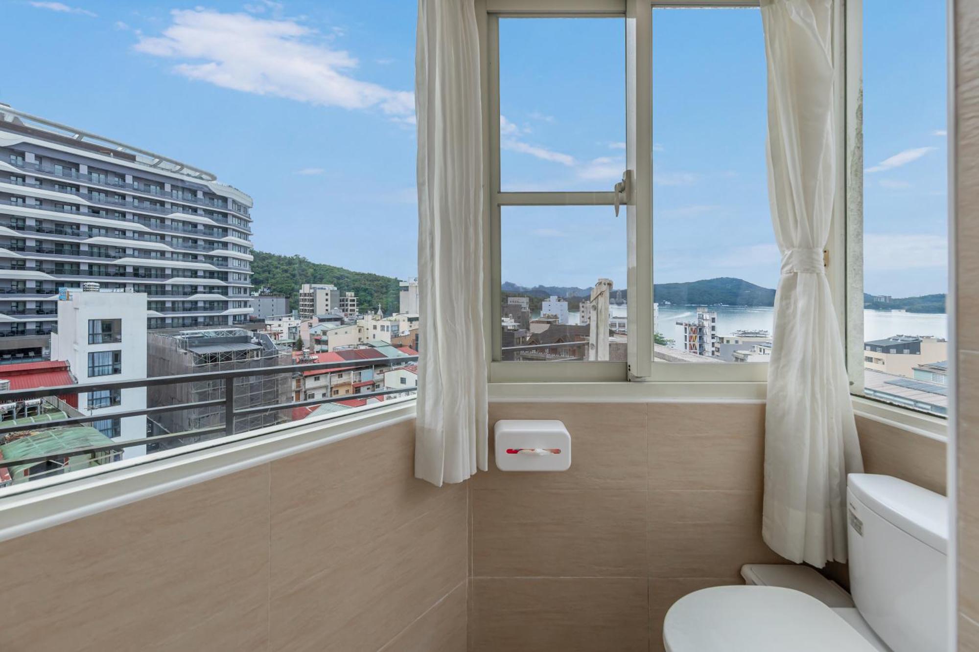 Sun Moon Lake Itathao Vacation Inn With Elevator Yuchi Exterior foto